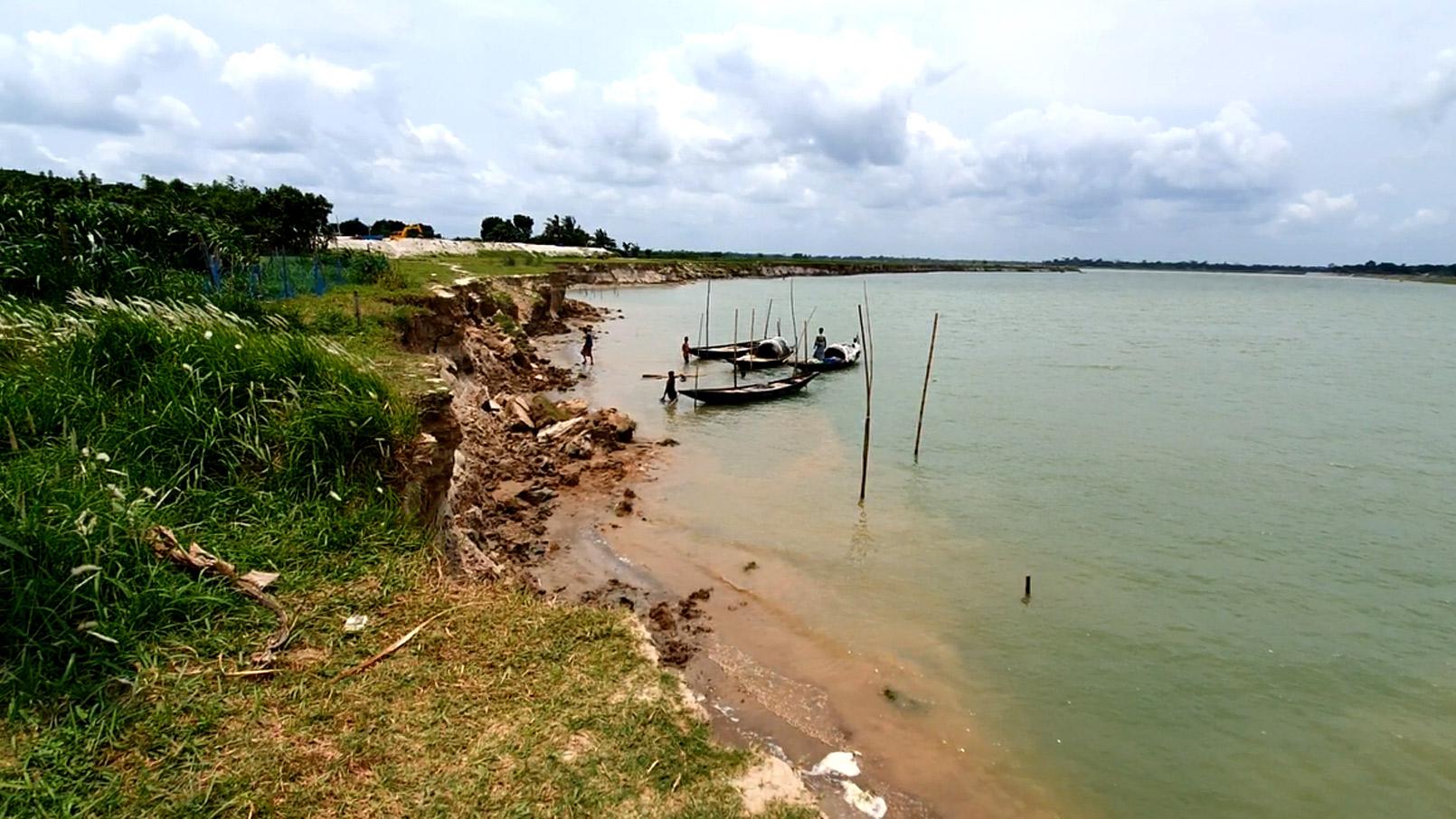 ফরিদপুরে চরাঞ্চলের ৪০ গ্রামে ঢুকেছে পানি