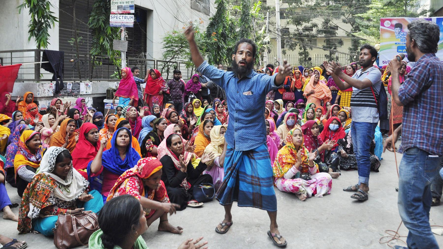 শ্রম ভবনে দশম দিনে অবস্থান, স্মারকলিপি প্রদানে বাধা