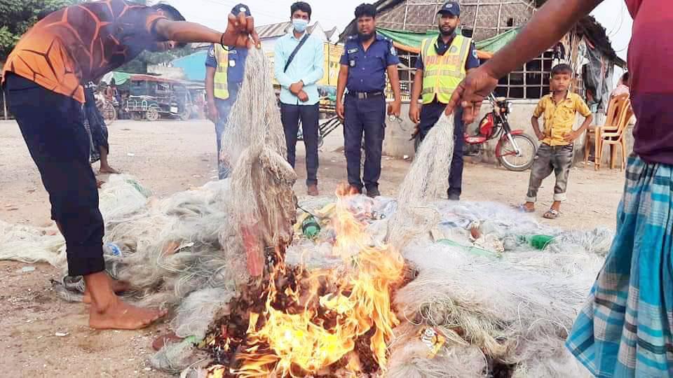 চরফ্যাশনে প্রায় সাড়ে ৩ কোটি টাকার অবৈধ নিষিদ্ধ জাল জব্দ