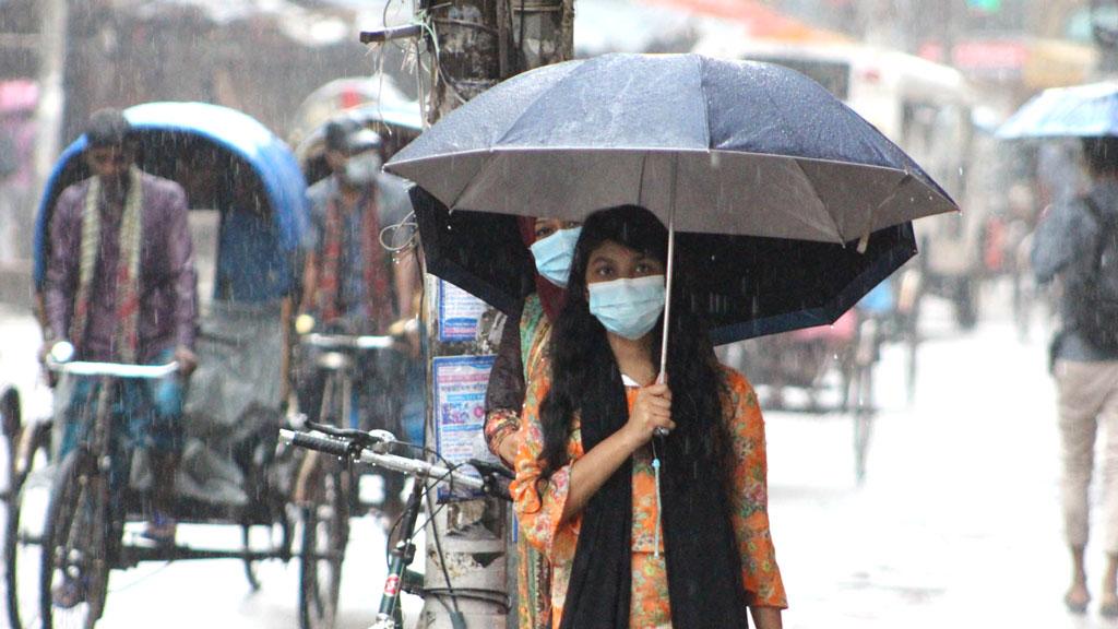 ঢাকাসহ ৪ বিভাগে বৃষ্টির সম্ভাবনা, চট্টগ্রামে কমবে তাপমাত্রা 