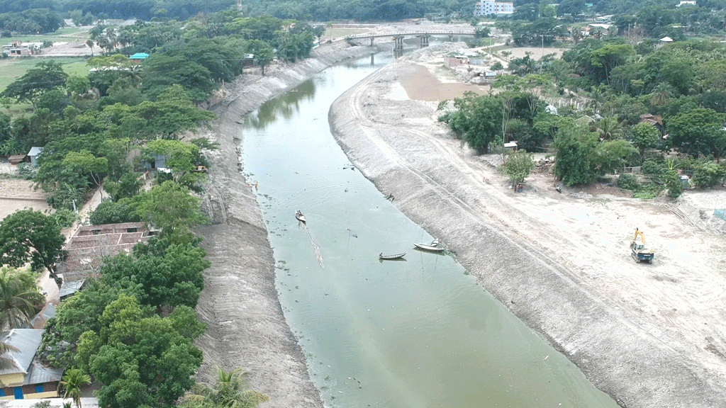 তীররক্ষা বাঁধ নির্মাণ শুরু