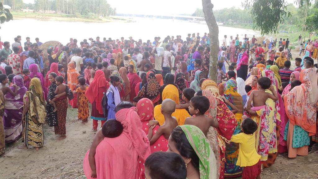 উল্লাপাড়ায় পানিতে ডুবে নিখোঁজ শিশুর মরদেহ উদ্ধার 