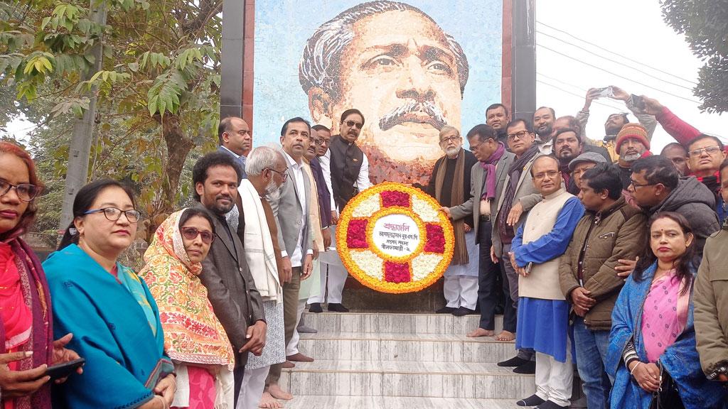 জনগণ শেখ হাসিনার ওপরে আস্থা রেখেছেন: আসাদুজ্জামান নূর 