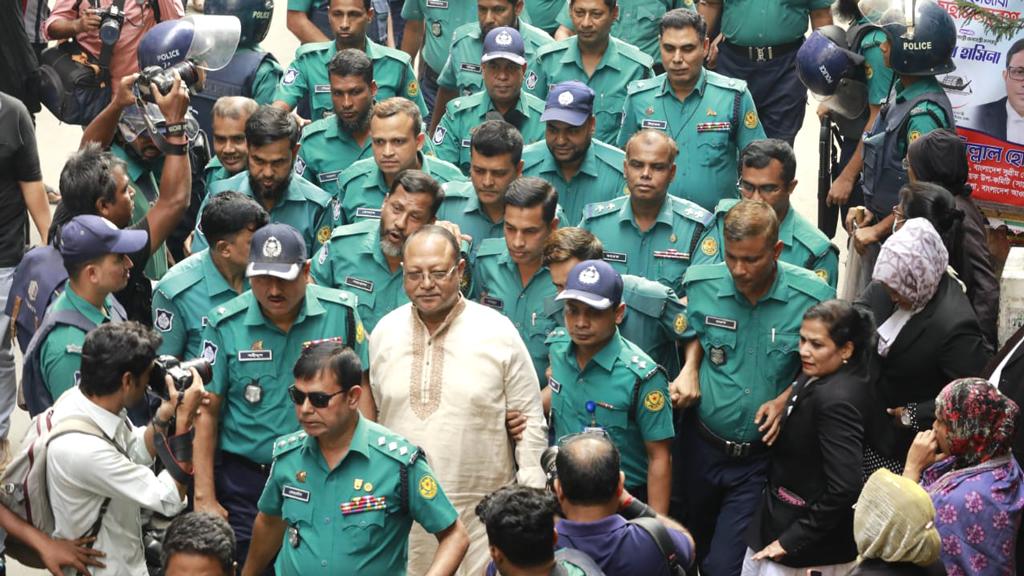 বাইডেনের ভুয়া উপদেষ্টা: হাসান সারওয়ার্দীর ১০ দিনের রিমান্ড আবেদন