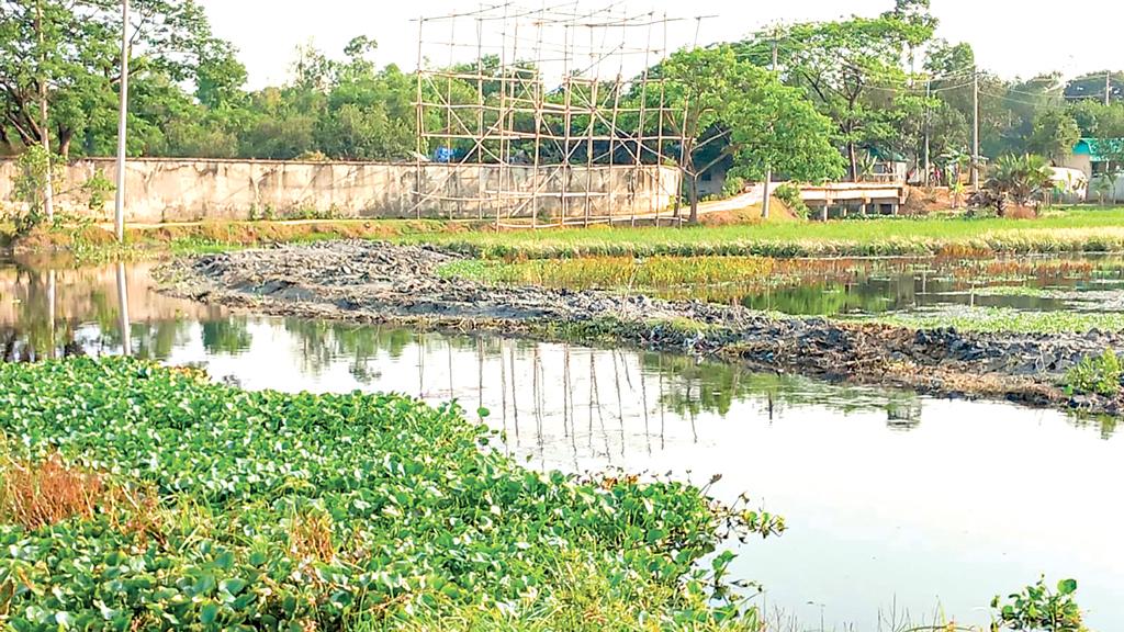 কোটি টাকার খননেও মৃতপ্রায় লবলঙ্গ নদী