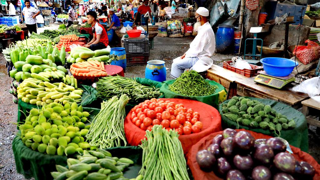 ফের বাড়ল চালের দাম, সবজিও চড়া