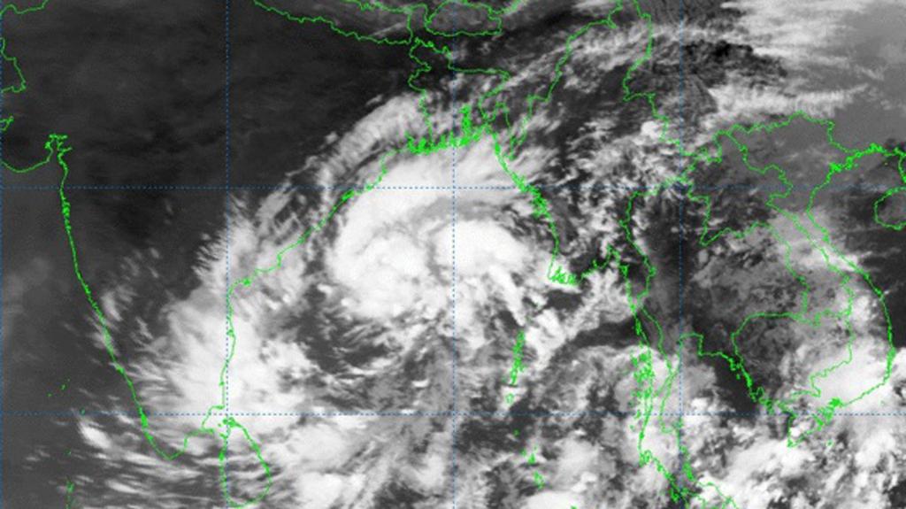 সাগরে নিম্নচাপ, ৩ নম্বর সতর্ক সংকেত