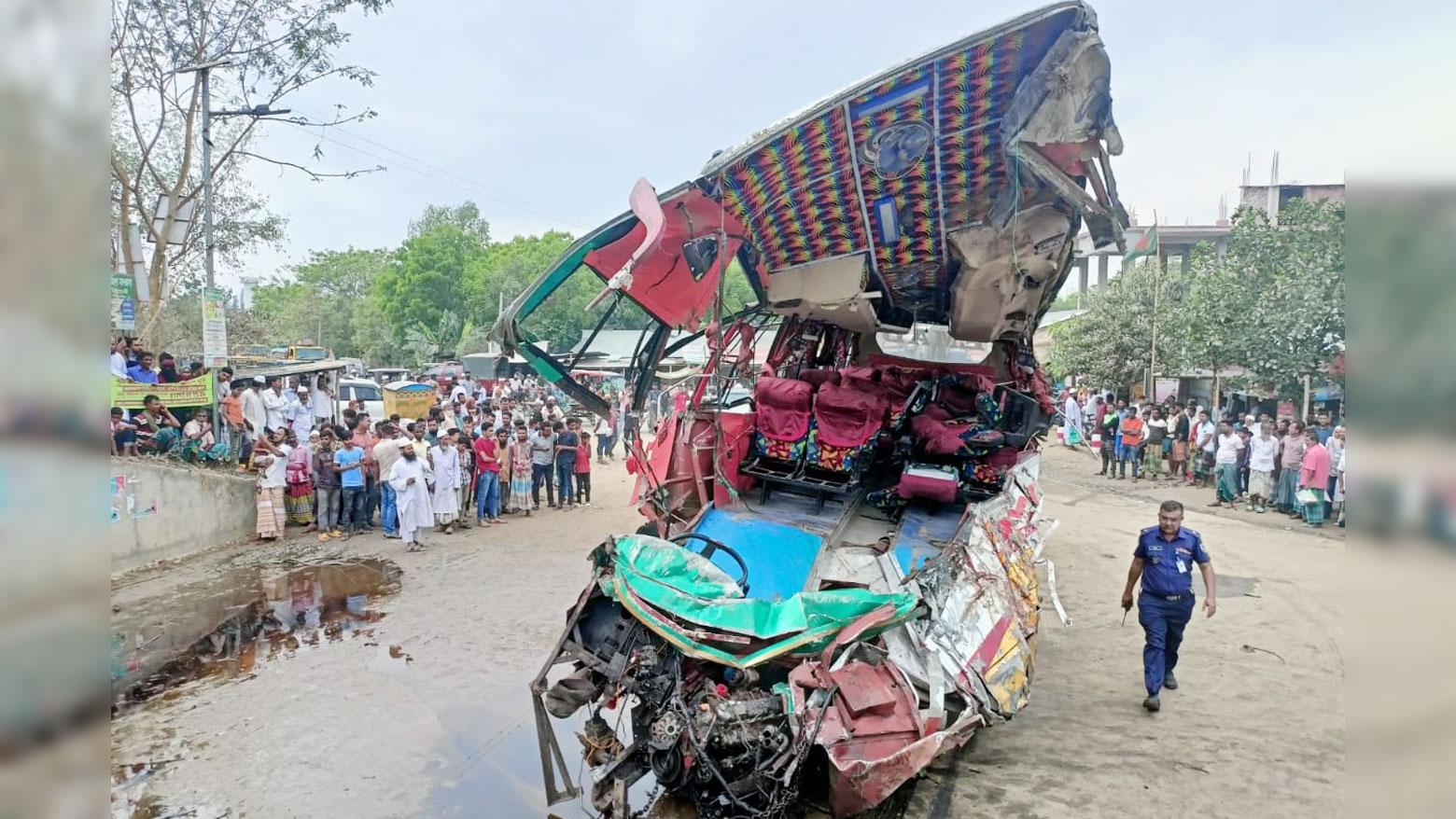 ‘শুরু থেকেই দ্রুতগতিতে চলছিল ইমাদ পরিবহন’