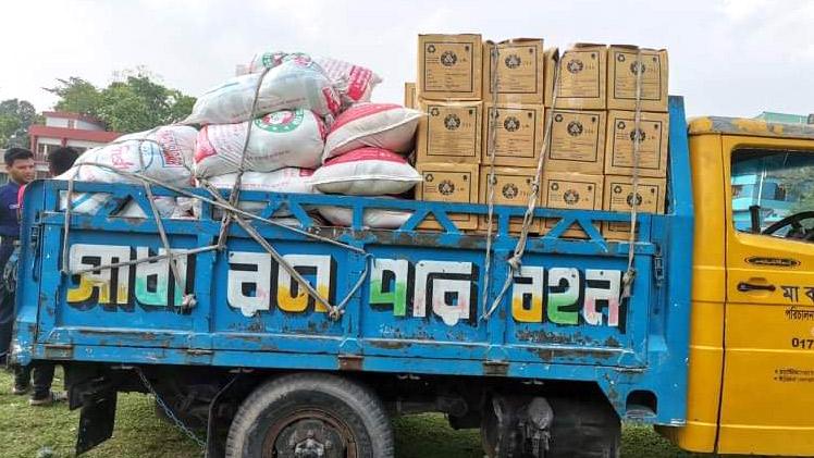 পরশুরামে প্রচার নেই টিসিবির ট্রাক ক্রেতাশূন্য