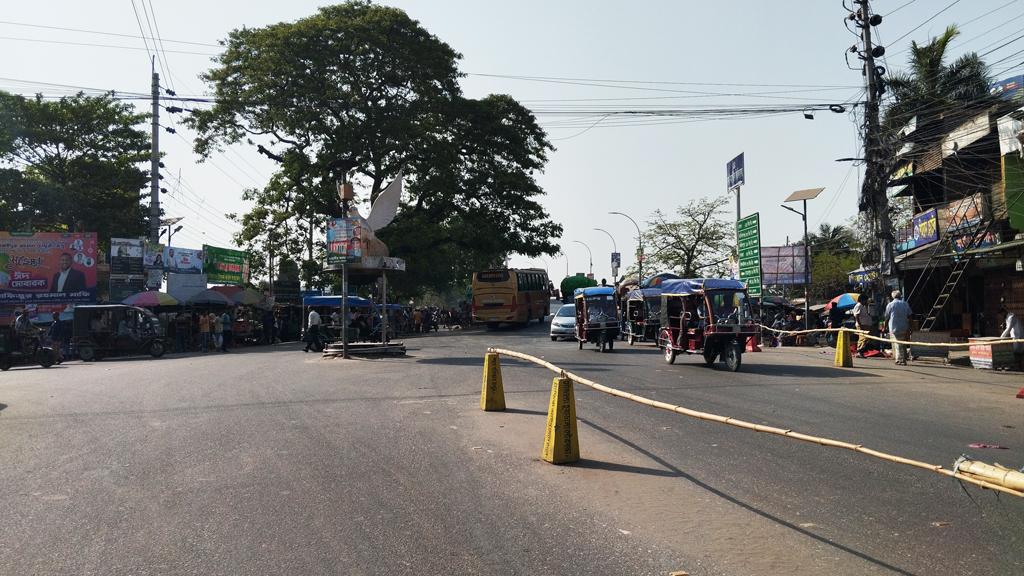 চুয়াডাঙ্গায় দেশের সর্বোচ্চ তাপমাত্র ৪১ দশমিক ৫ ডিগ্রি, সতর্ক করে প্রশাসনের মাইকিং