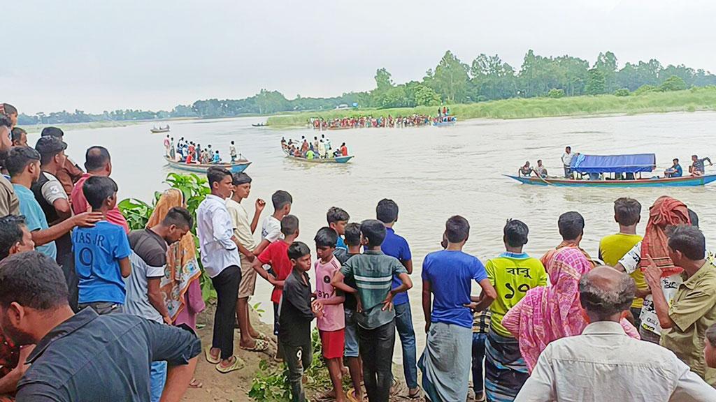 ঘিওরে ট্রলার-বাল্কহেডের সংঘর্ষে নিহত কিশোর, নিখোঁজ ২ 