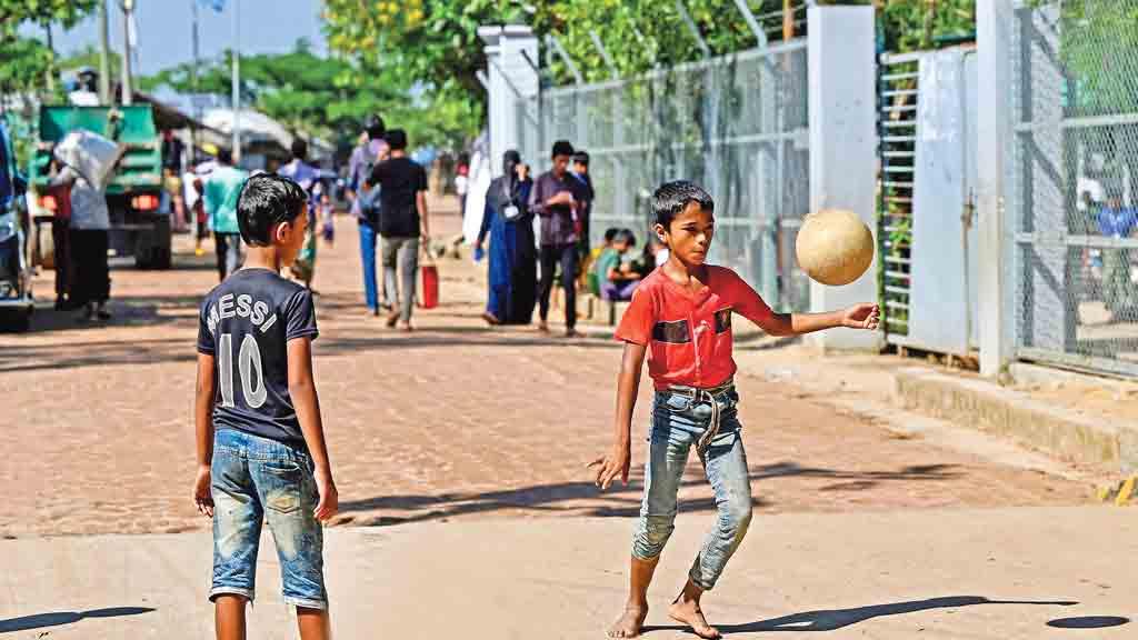 রোহিঙ্গা সংকট: রাখাইনে অস্থিরতায় নতুন করে অনুপ্রবেশের শঙ্কা