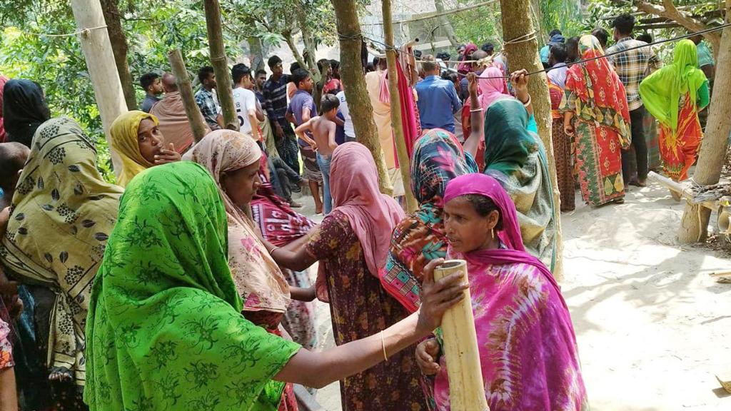 স্বামী-স্ত্রীতে ঝগড়া: পৃথক ঘটনায় স্ত্রী ও স্বামীর ‘আত্মহত্যা’