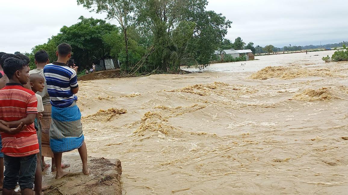 পাহাড়ি ঢলে ভেসে যাওয়া দুজনের মরদেহ উদ্ধার