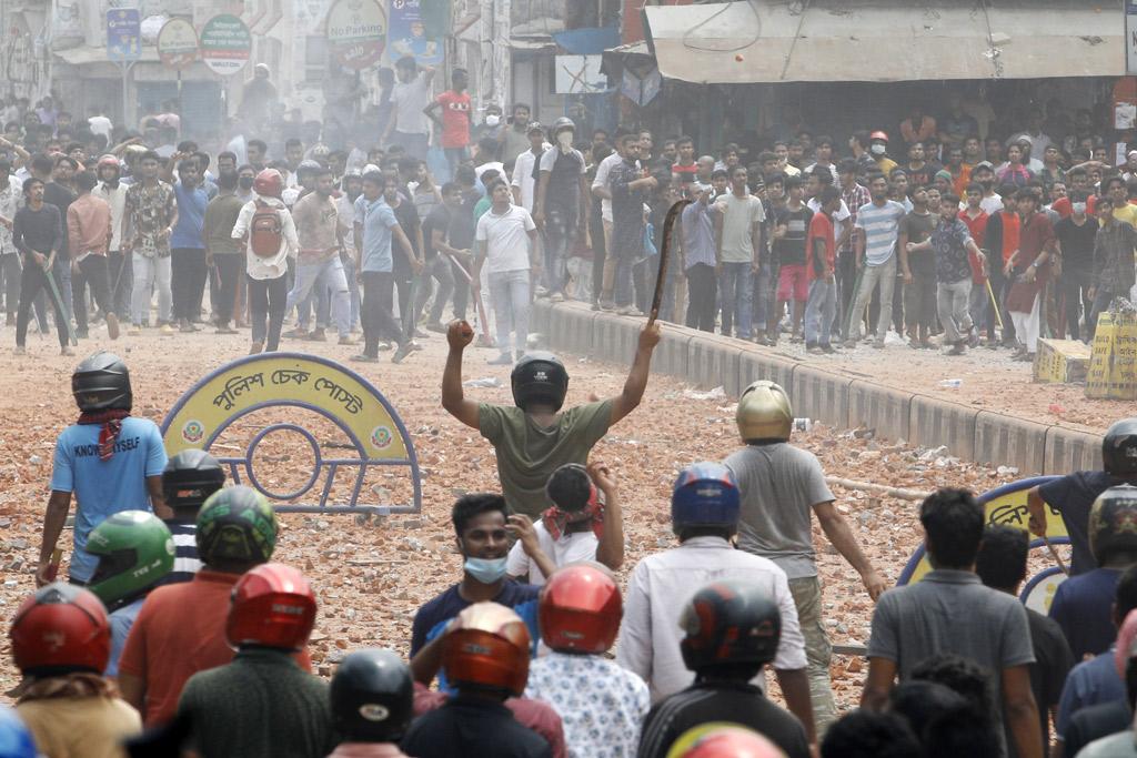 ‘ক্ষতি পোষানো দূরের কথা, ব্যবসা চালানো নিয়েই আমরা শঙ্কিত’