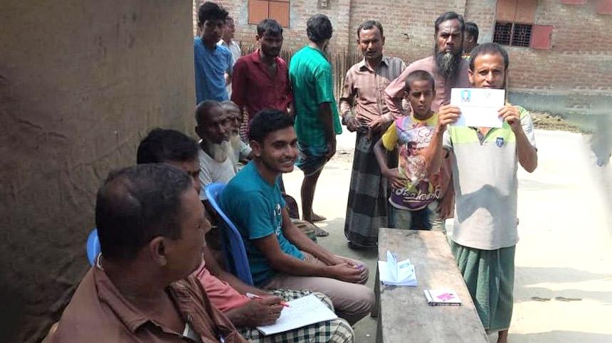 ইউপি সদস্য নির্বাচনে গ্রামবাসীদের ভোটের আগে ভোট