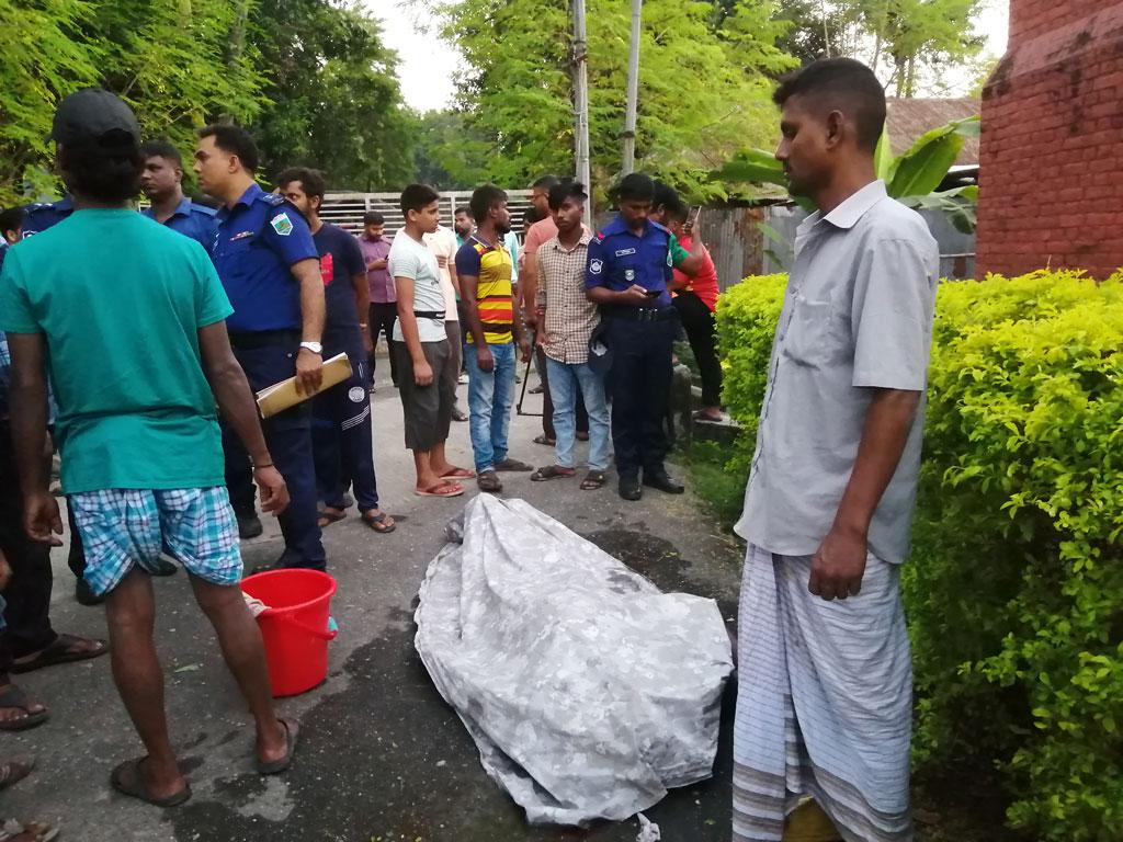 বগুড়া জেলা কারাগারের ড্রেনে পড়ে ছিল কারারক্ষীর লাশ 