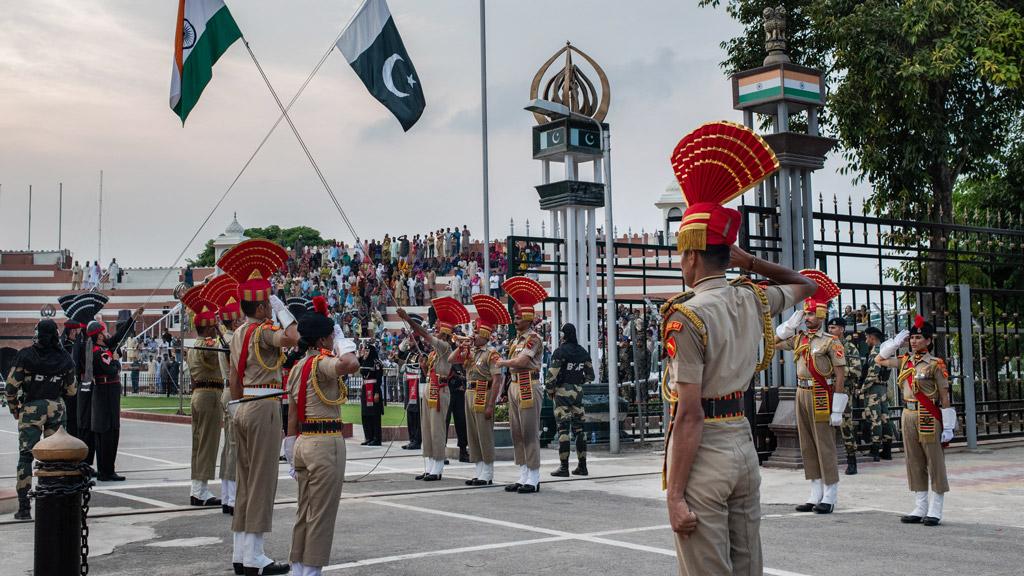 সেপ্টেম্বরে ১৪৫ পাকিস্তানিকে ৫ বছর মেয়াদি ভিসা দিয়েছে ভারত