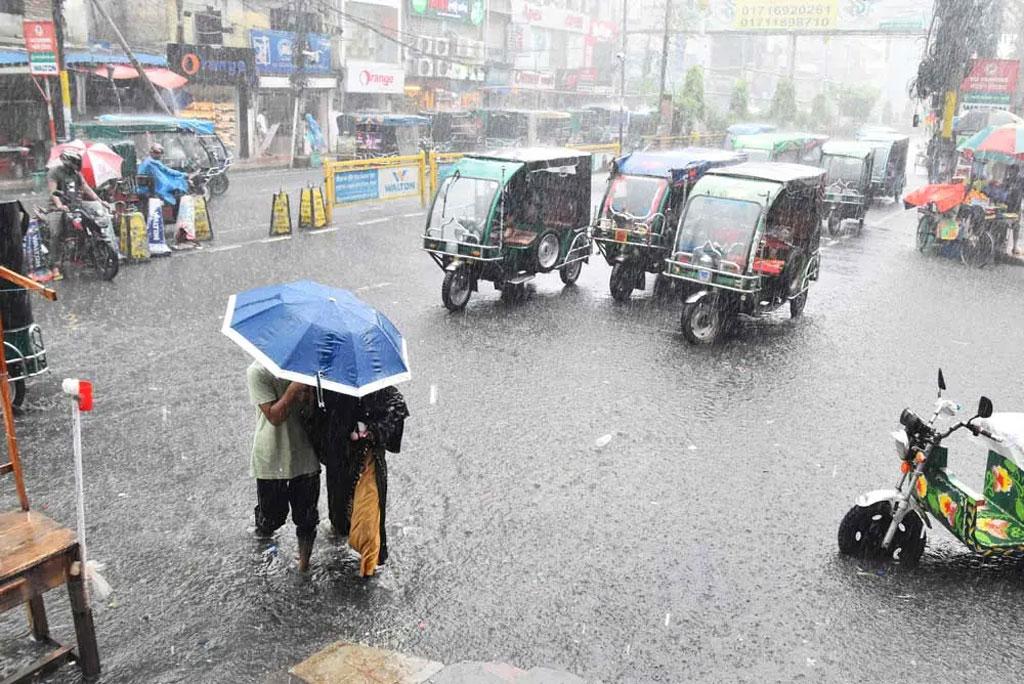 সাগরে লঘুচাপ, যেসব অঞ্চলে আজ বৃষ্টি হতে পারে